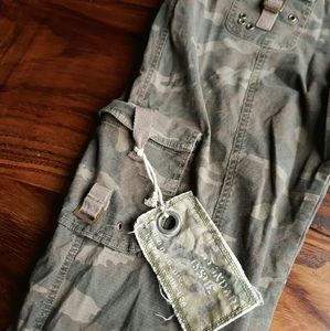 Early 2000s camo pants